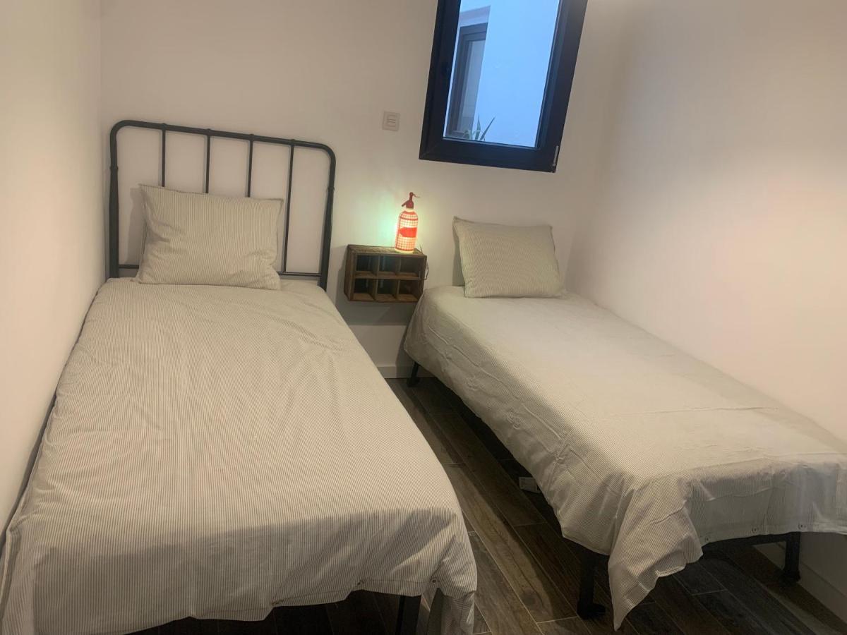 Can Martinez Calella Beach Boutique Apartment Luaran gambar