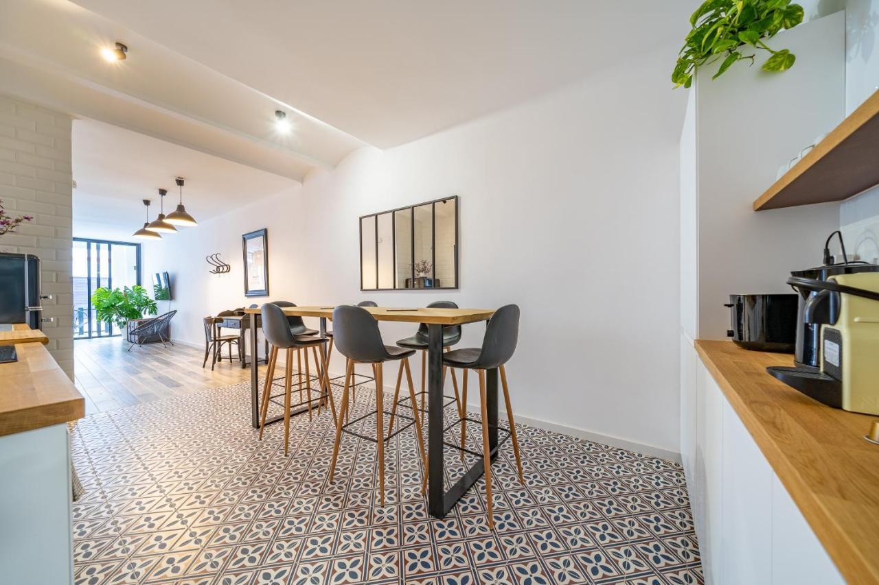 Can Martinez Calella Beach Boutique Apartment Luaran gambar