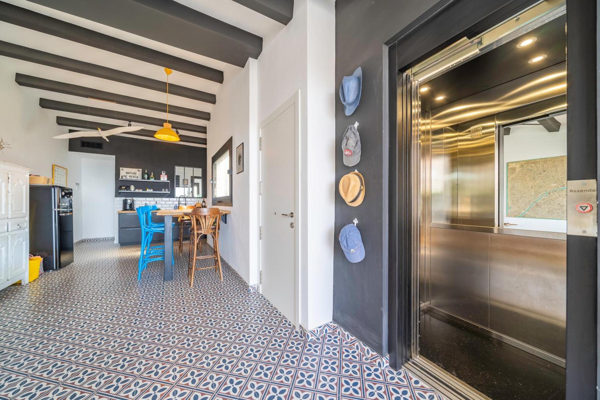 Can Martinez Calella Beach Boutique Apartment Luaran gambar