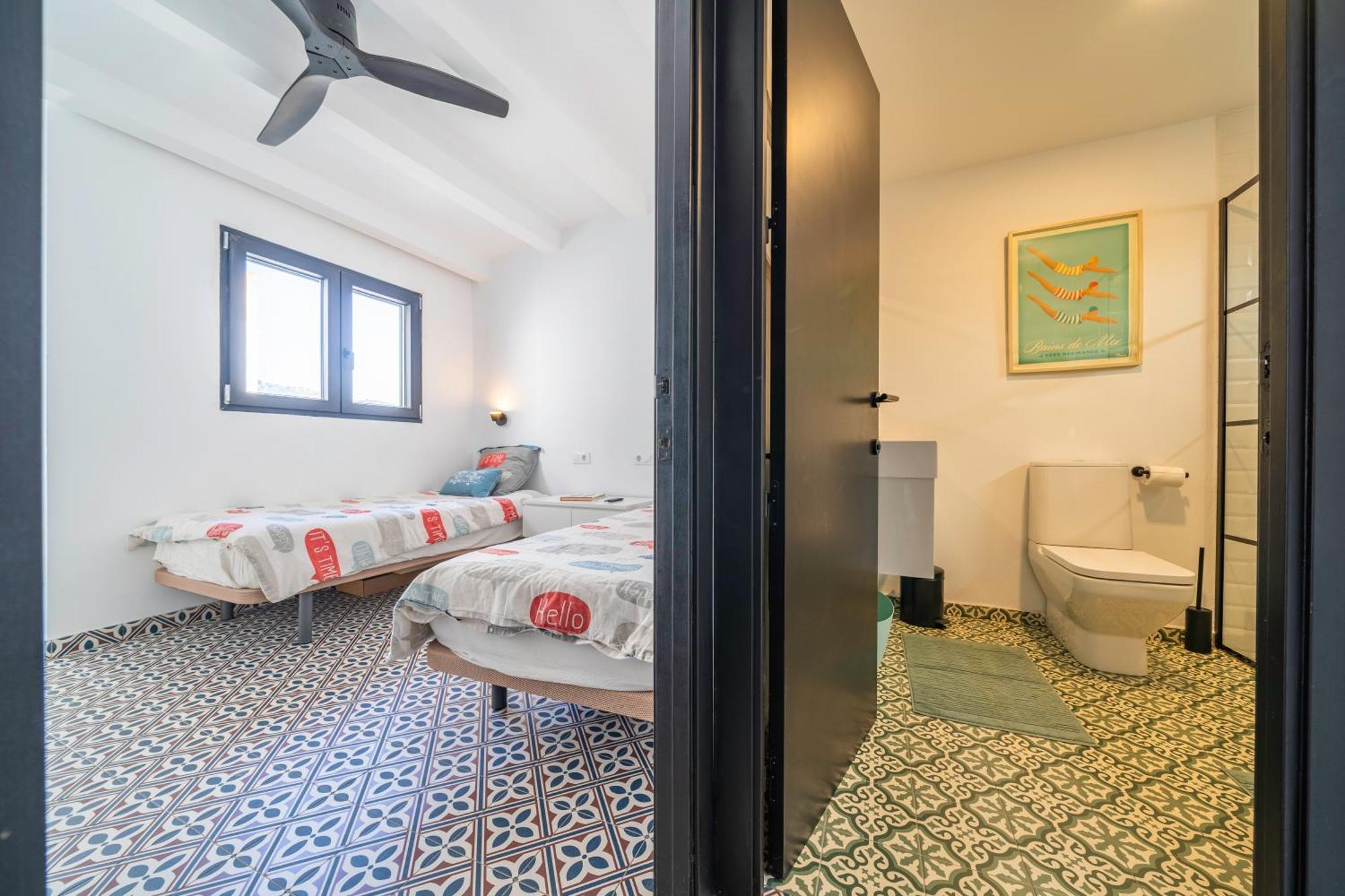 Can Martinez Calella Beach Boutique Apartment Luaran gambar