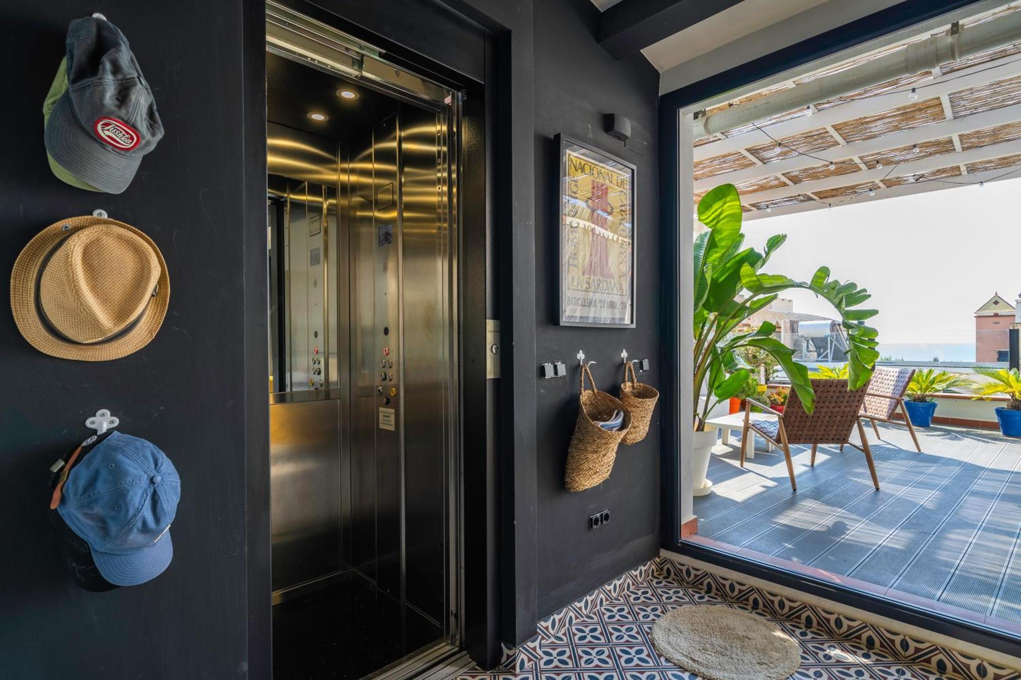 Can Martinez Calella Beach Boutique Apartment Luaran gambar